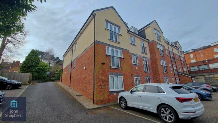 1 Bedroom Flat To Rent In Coupe Court, The Mayfields, Redditch, B98