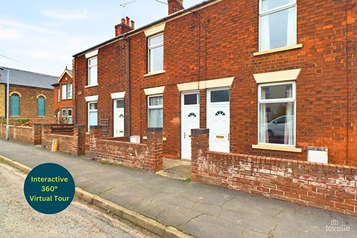2 Bedroom Terraced House For Sale In Barrow Road, New Holland, North Lincolnshire, DN19