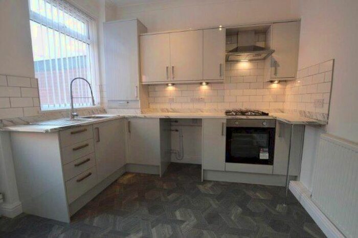 2 Bedroom Property To Rent In Featherstone, Pontefract, WF7