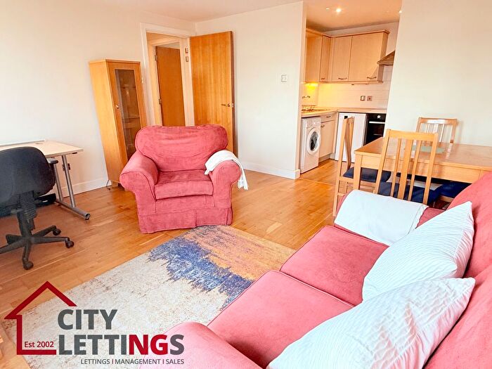 1 Bedroom Flat To Rent In Ropewalk Court, City Centre, NG1