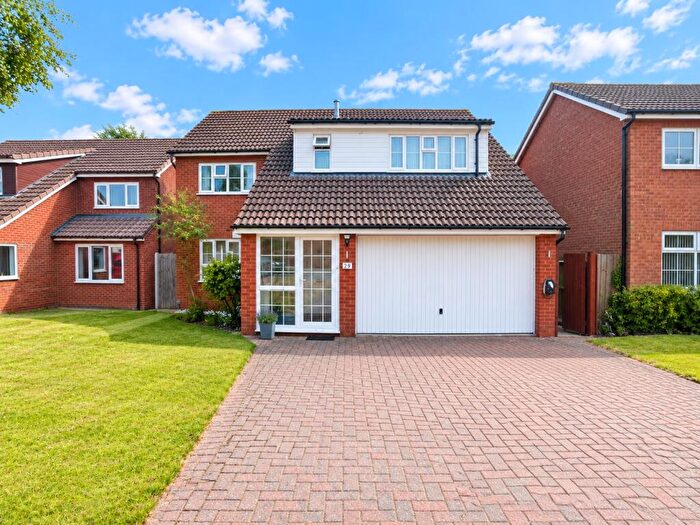 4 Bedroom Detached House To Rent In Barnfield Drive, Solihull, West Midlands, B92