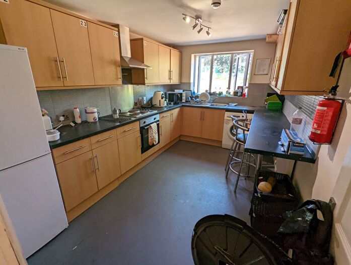 1 Bedroom Flat To Rent In Northumberland Avenue, Reading, RG2