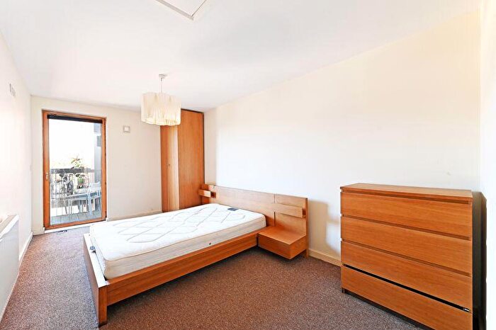 1 Bedroom Apartment To Rent In Apt Ashton Point, Upper Allen Street, S3