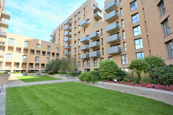 1 Bedroom Flat To Rent In Moorhen Drive, Edgware, NW9