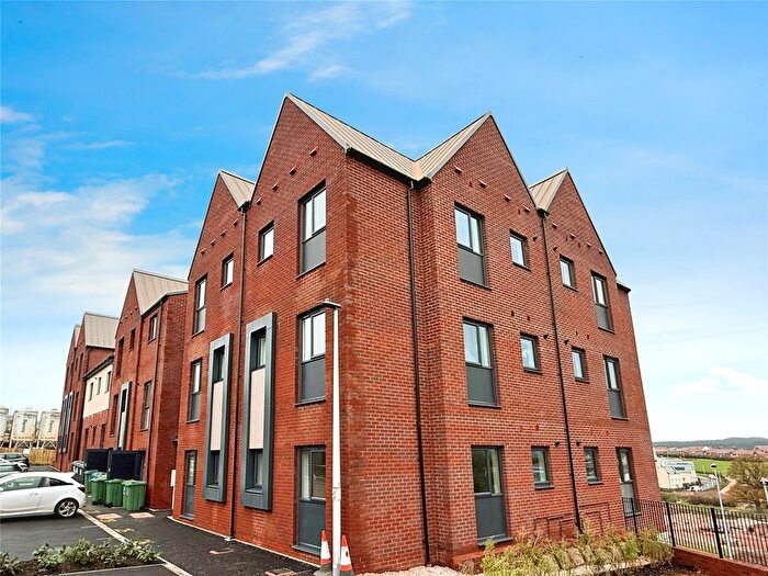 2 Bedroom Flat To Rent In Rumbold Walk, Matford, Exeter, Devon, EX2