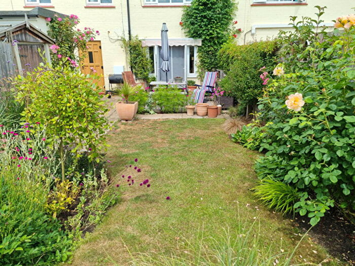 1 Bedroom Flat For Sale In Huntingfield, Halesworth, Suffolk, IP19
