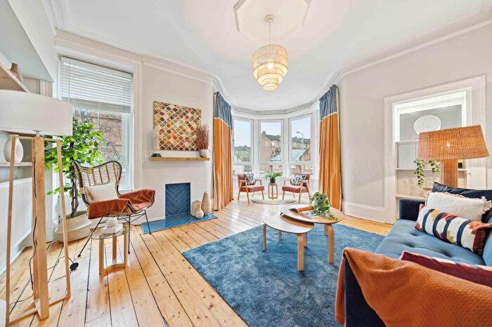 2 Bedroom Flat For Sale In Edgemont Street, Flat /, Shawlands, Glasgow, G41