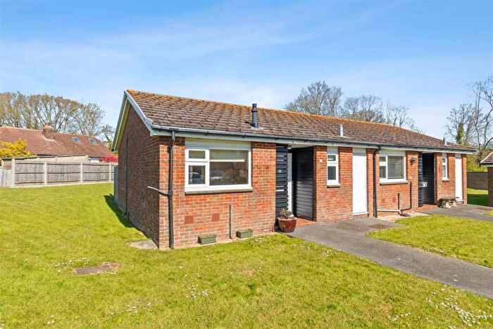 1 Bedroom Semi-Detached Bungalow For Sale In Brookside Avenue, Polegate, BN26