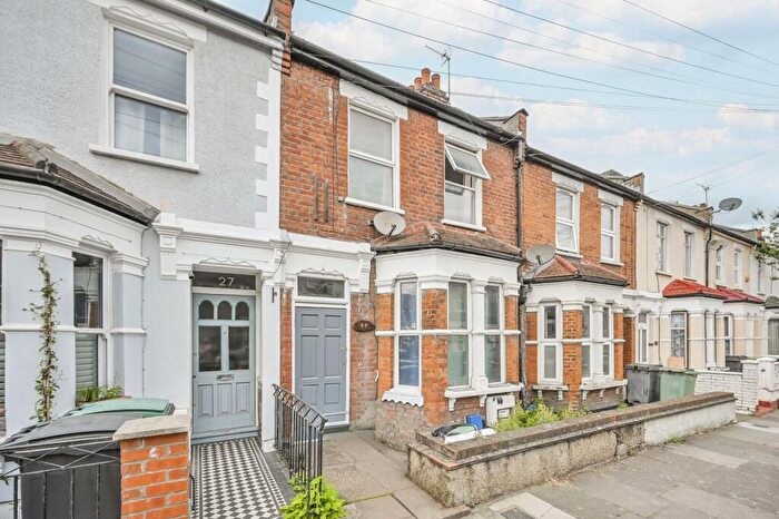 4 Bedroom Terraced House To Rent In Rowley Road, , Harringay, London, N15
