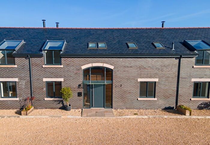 4 Bedroom Terraced House For Sale In Watts Quarry Lane, Somerton, TA11