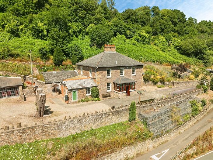 5 Bedroom Detached House For Sale In Church Road, Clydach, Abergavenny, NP7