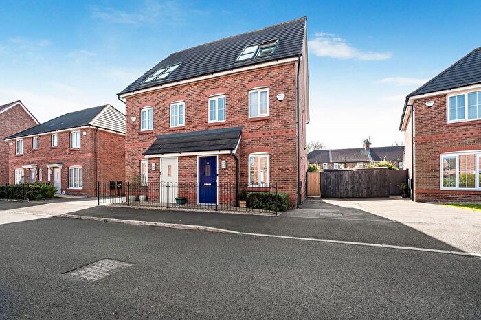 3 Bedroom Semi-Detached House For Sale In Tamarind Drive, Liverpool, L11