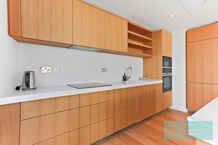 2 Bedroom Apartment To Rent In Prospect Way, London, SW11