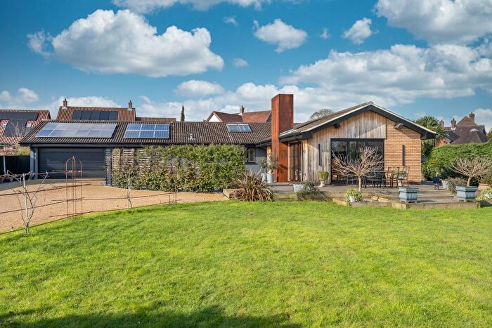 4 Bedroom Detached Bungalow For Sale In Blofield, Norwich, NR13