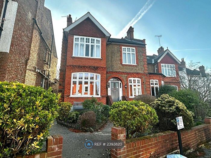 1 Bedroom Flat To Rent In Talbot Road, London, N6