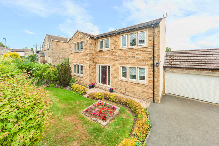 4 Bedroom Detached House For Sale In Rockwood Drive, Skipton, BD23