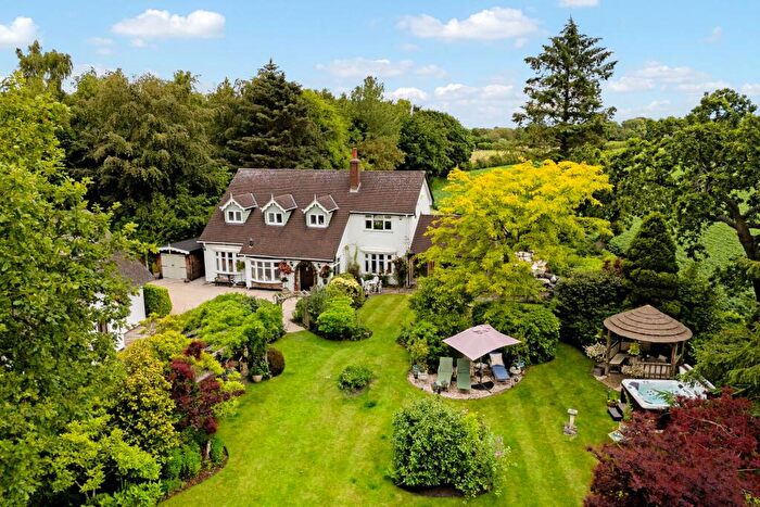 5 Bedroom Detached House For Sale In Lady Alice's Drive, Lathom, L40