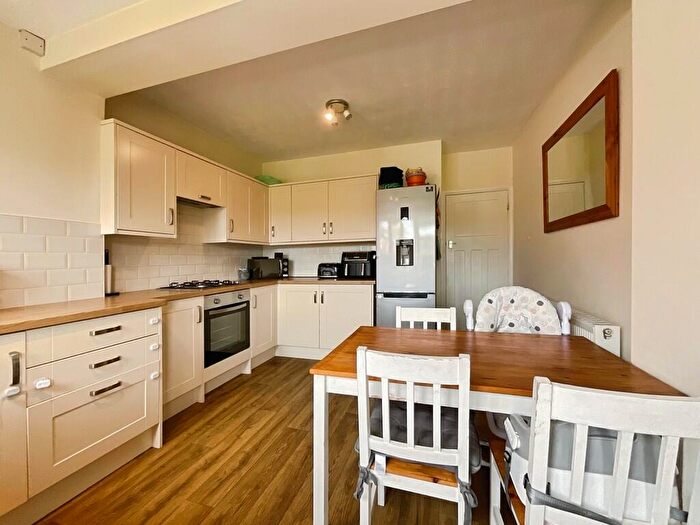2 Bedroom Semi-Detached Bungalow To Rent In Grantham Road, Waddington, Lincoln, LN5