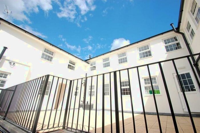 1 Bedroom Apartment To Rent In Maidenhead Street, Hertford, SG14