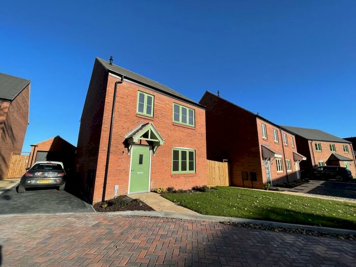 4 Bedroom House To Rent In The Shotts, Alrewas, DE13