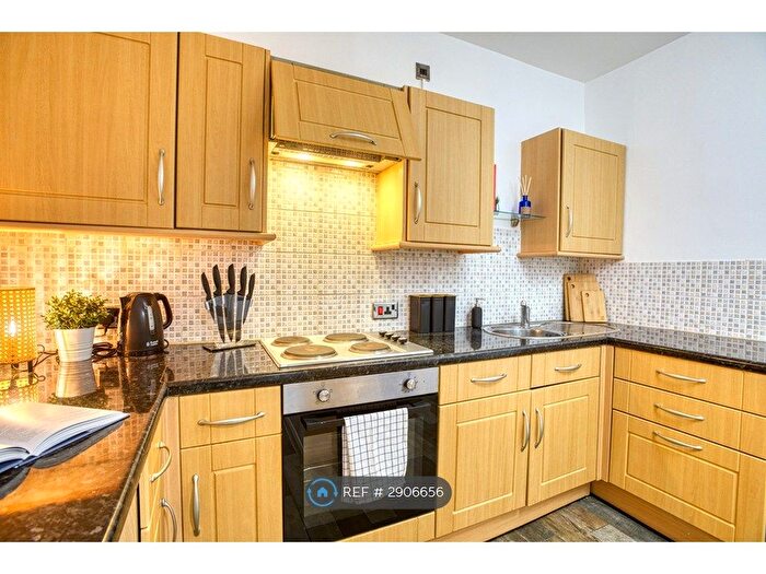 3 Bedroom Flat To Rent In Princess Street, Lincoln, LN5