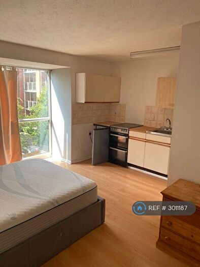 Studio To Rent In Bilberry Court, Winchester, SO23