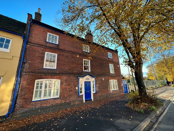 2 Bedroom Apartment To Rent In Horninglow Street, Burton-On-Trent, DE14