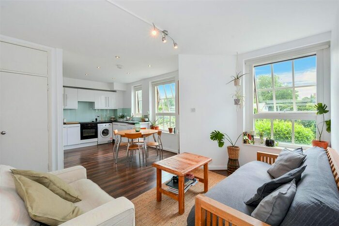 3 Bedroom Flat To Rent In Wilmot Street, London, E2