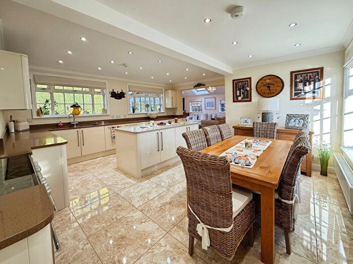 4 Bedroom Detached House For Sale In Spa Crescent, Admaston, Telford, TF5