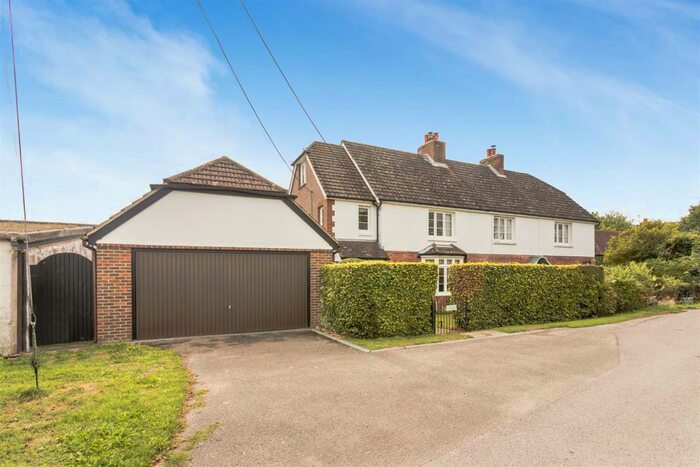 3 Bedroom House For Sale In Farm Cottages, Swanborough, Lewes, BN7