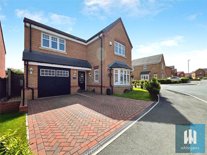 4 Bedroom Detached House For Sale In Francis View, Birkby, Huddersfield, HD2