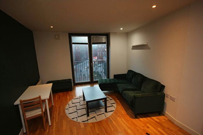 1 Bedroom Flat To Rent In Piccadilly Place, Manchester, M1