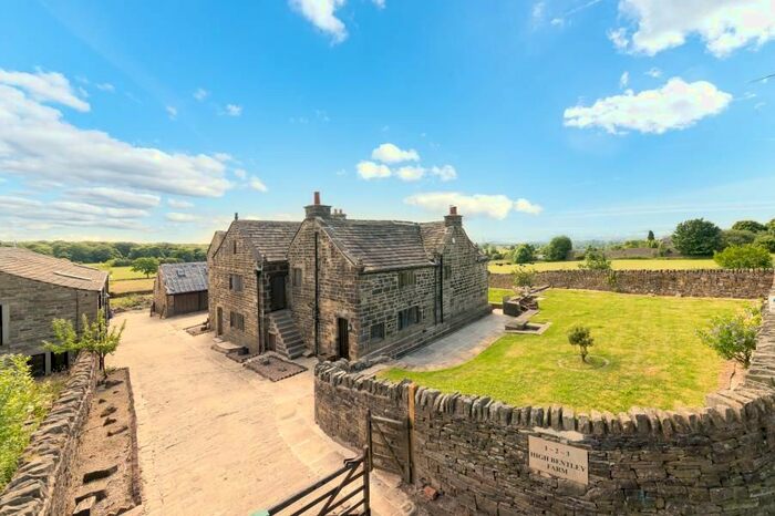 2 Bedroom Barn Conversion To Rent In High Bentley Farm, Green Lane, Shelf, Halifax, HX3