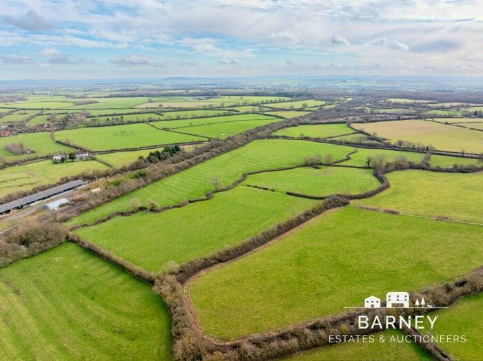 Land For Sale In High Street, Ludgershall Nr Thame, HP18