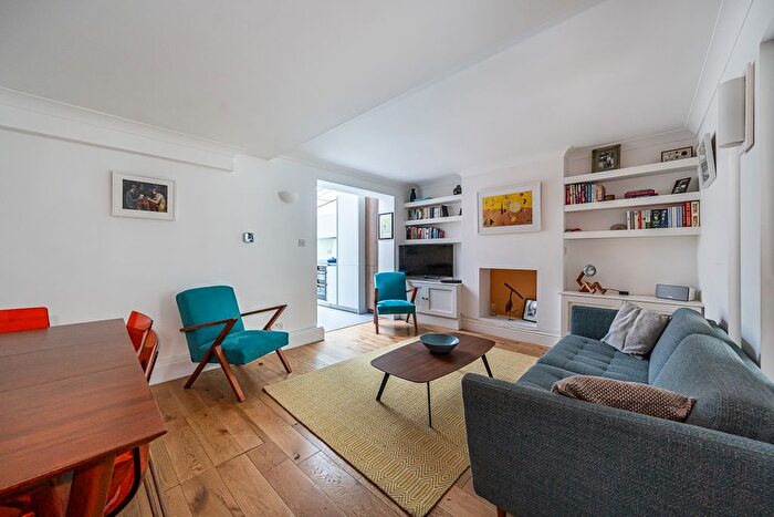 2 Bedroom Flat To Rent In Charlwood Street, London, SW1V