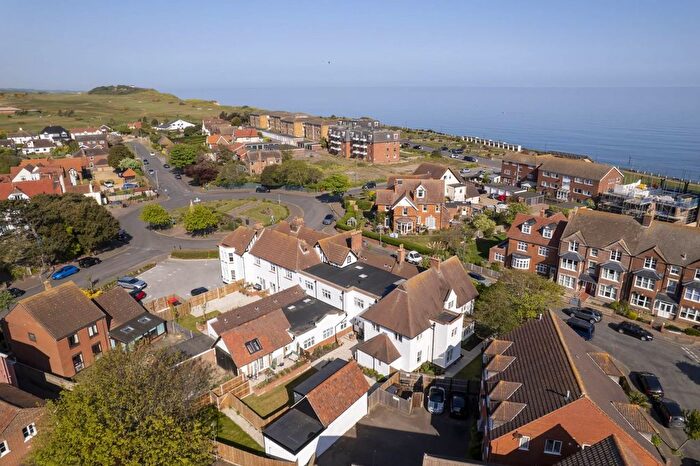 3 Bedroom Flat For Sale In St Nicholas Place, Sheringham, NR26