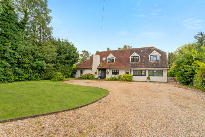 4 Bedroom Detached House For Sale In Sawbridgeworth Road, Hatfield Heath, Bishop's Stortford, Essex, CM22