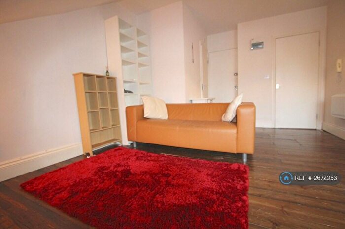 1 Bedroom Flat To Rent In Mountfield Avenue, London, N3