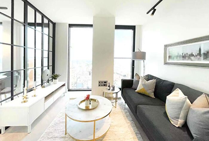 1 Bedroom Apartment To Rent In Sun Street, EC2A