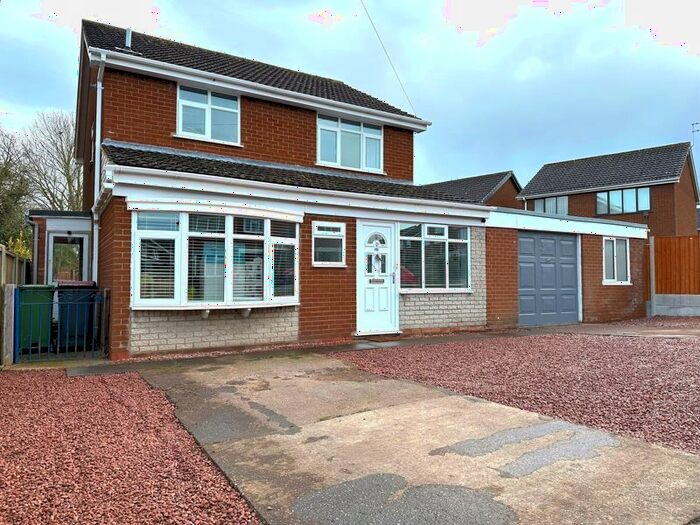 3 Bedroom Detached House For Sale In Henley Drive, Newport, TF10