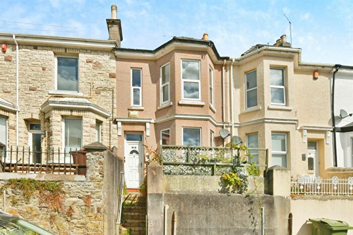 3 Bedroom Terraced House For Sale In Seaton Place, Plymouth, PL2