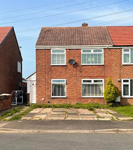 2 Bedroom Semi-Detached House For Sale In Fair View, West Rainton, Houghton Le Spring, DH4
