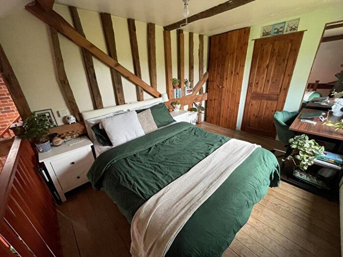 2 Bedroom Cottage To Rent In Ingatestone, CM4