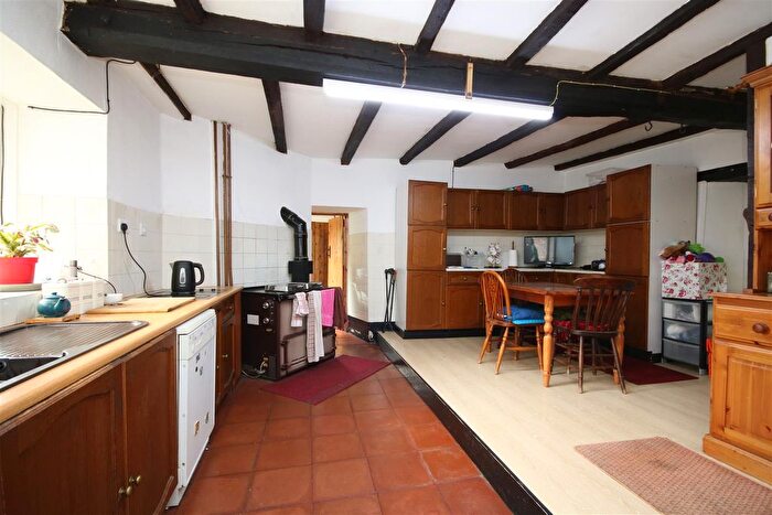 5 Bedroom Detached House For Sale In School Road, Talgarth, Brecon, LD3