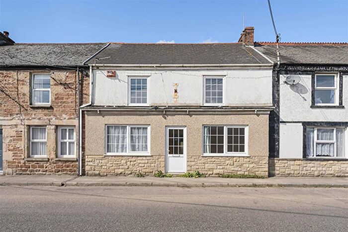 3 Bedroom Terraced House For Sale In Church Street, Redruth, Cornwall, TR16