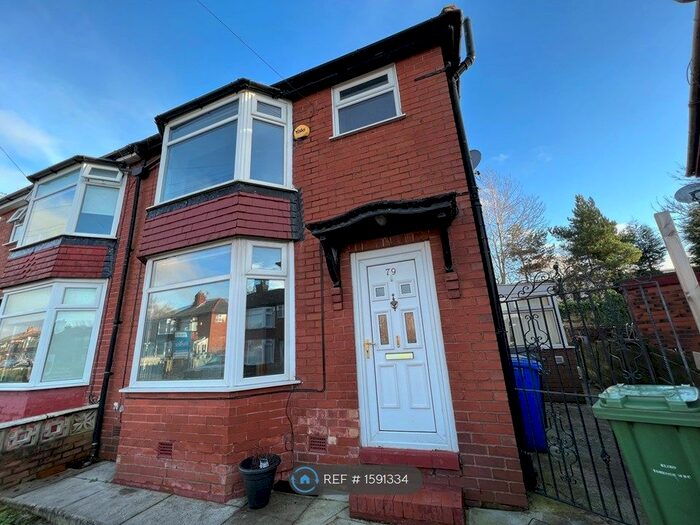3 Bedroom Semi-Detached House To Rent In Shelly Grove, Manchester, M43