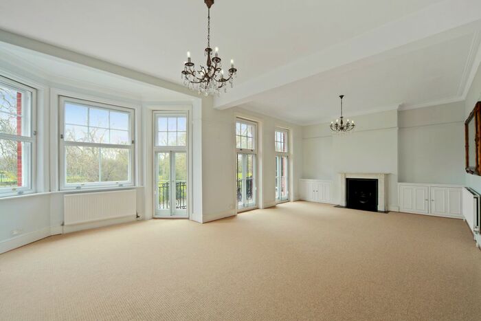 4 Bedroom Flat To Rent In Prince Of Wales Drive, London, SW11