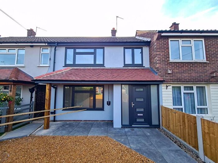 3 Bedroom Terraced House To Rent In Hastingwood Road, Hastingwood, Harlow, CM17