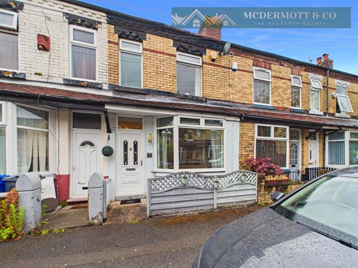 2 Bedroom Terraced House For Sale In Eastwood Avenue, New Moston, M40