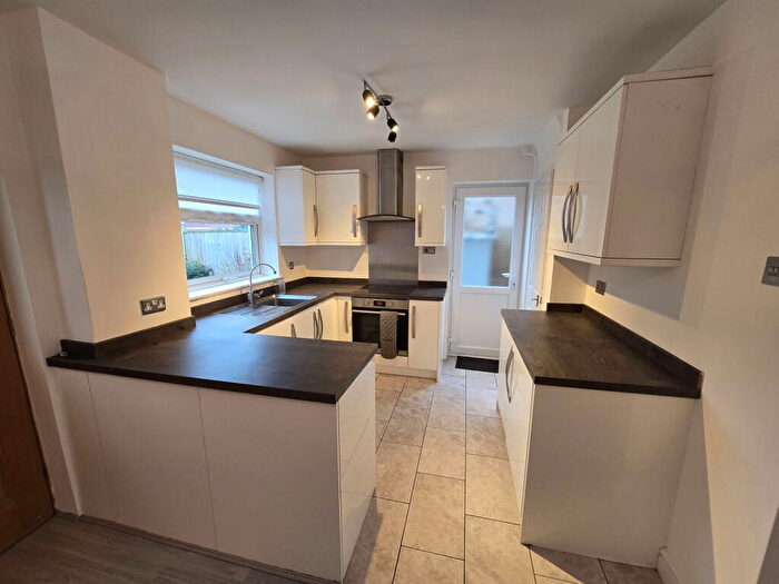 3 Bedroom Semi-Detached House To Rent In Redwood Way, Liverpool, L33